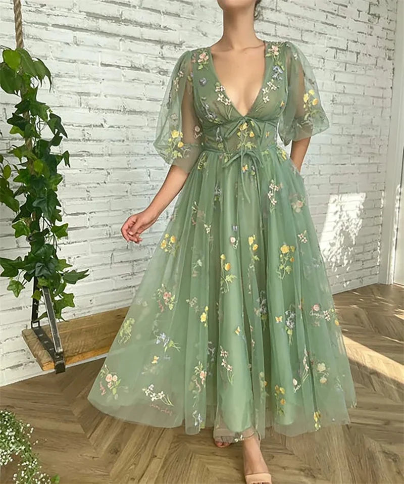 Elegant Fairy Princess Flower Tulle Maxi Dress for Women with Boat Neck and Puff Sleeves Ideal for Evening Prom and Special Occasions
