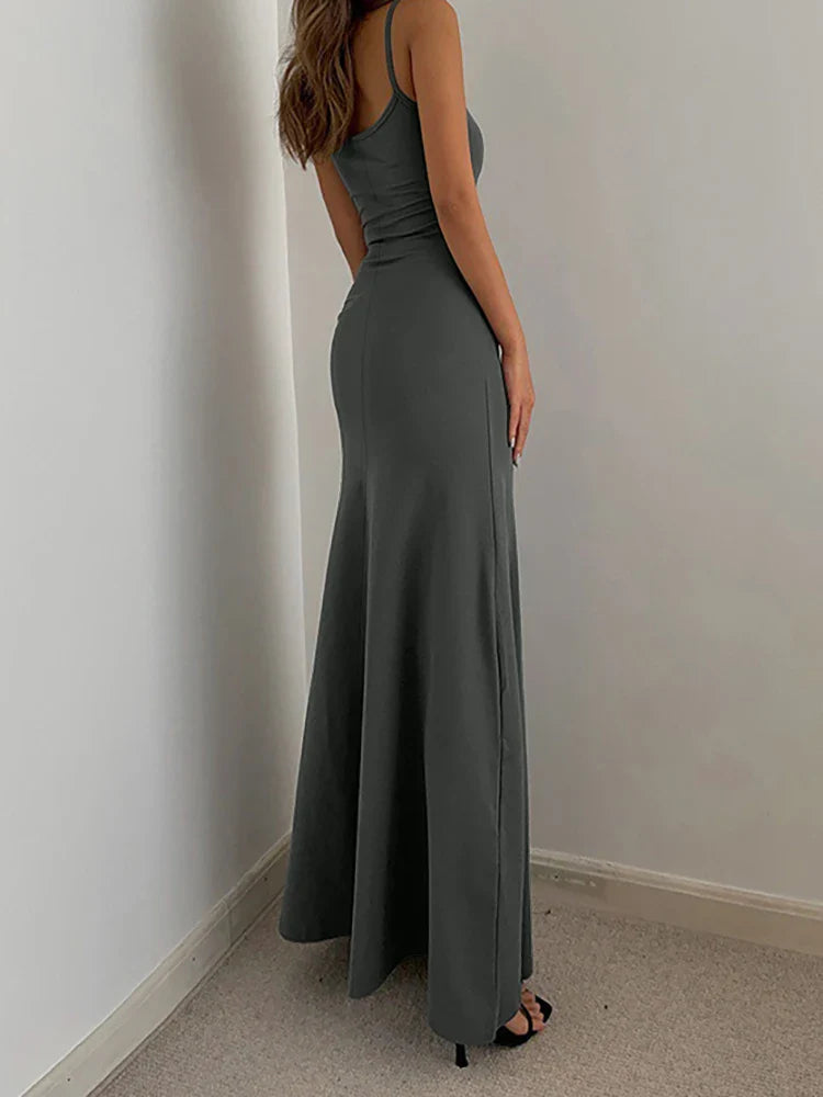 Elegant Backless Suspender Maxi Dress for Women with Slim Silhouette and Versatile Strapless Design