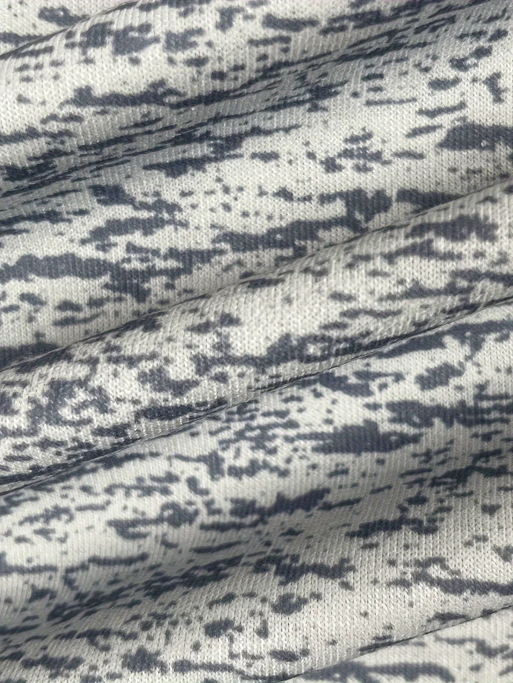 Women's Casual Cat Print Crew Neck Long Sleeve T-Shirt Soft Cotton Blend for Spring and Fall