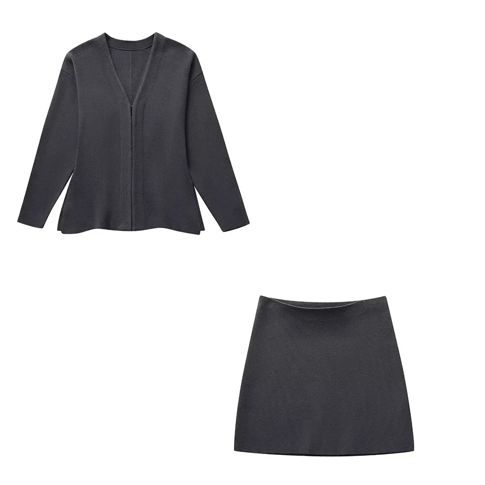 Women's Fashionable Knitted Slim Fit Jacket and Skirt Set Lightweight Casual Two-Piece Outfit for Spring and Summer