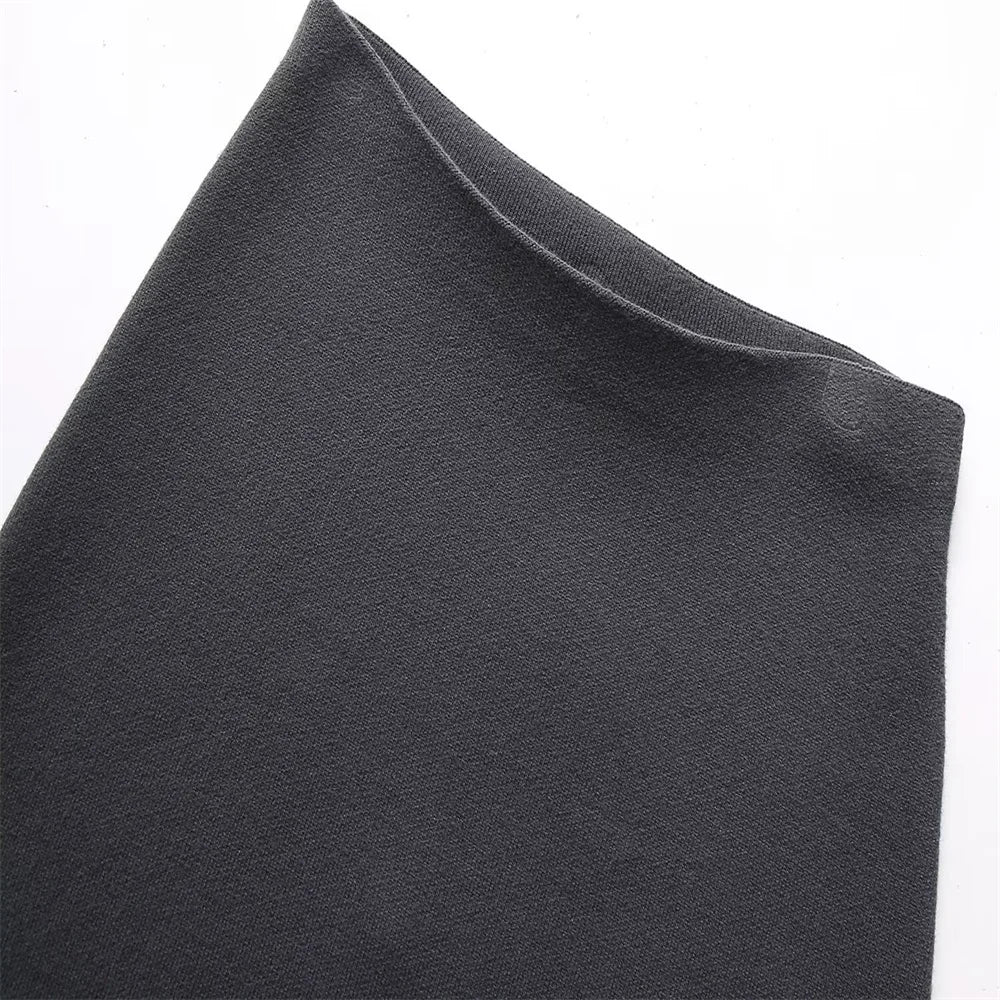 Women's Fashionable Knitted Slim Fit Jacket and Skirt Set Lightweight Casual Two-Piece Outfit for Spring and Summer