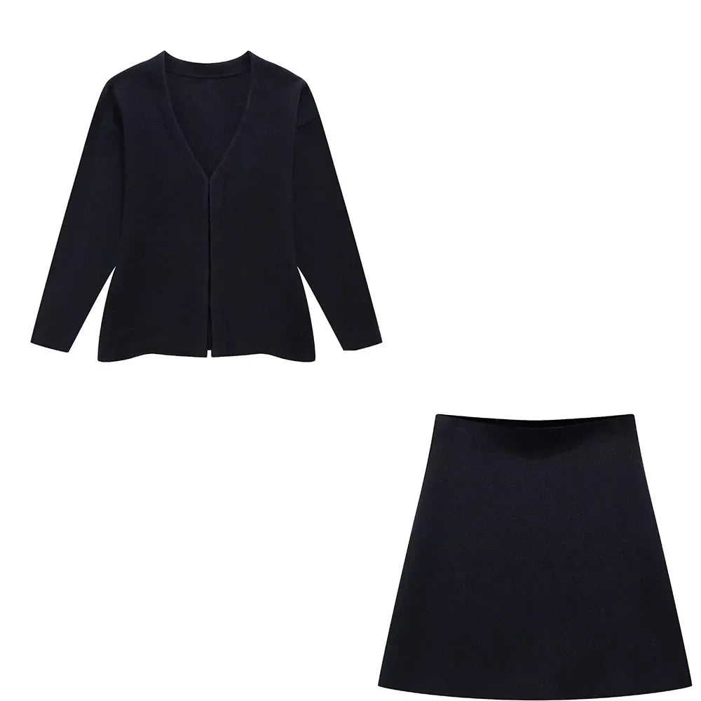 Women's Fashionable Knitted Slim Fit Jacket and Skirt Set Lightweight Casual Two-Piece Outfit for Spring and Summer