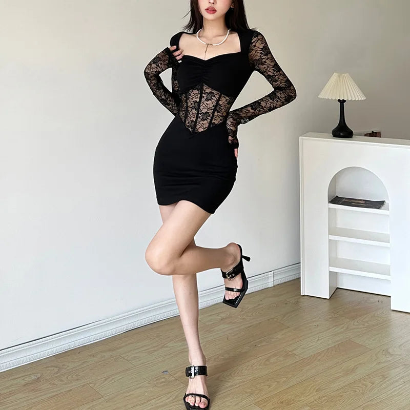 Black Mysterious Lace Stitching Long Sleeve Short Dress with Fishbone Detailing for Elegant and Sexy Winter Wear