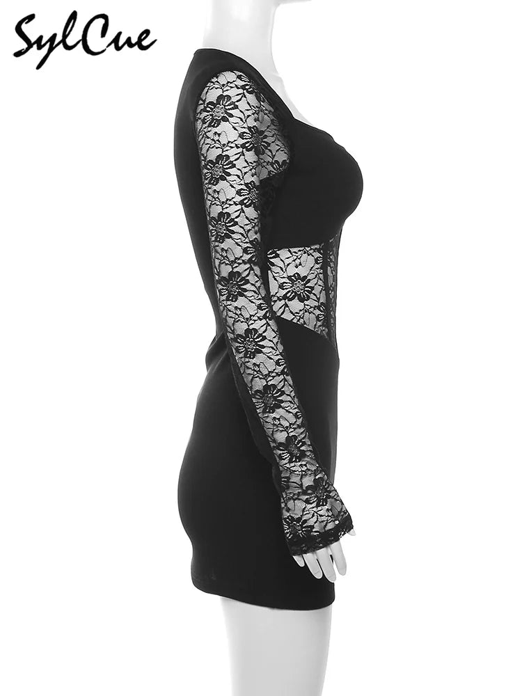 Black Mysterious Lace Stitching Long Sleeve Short Dress with Fishbone Detailing for Elegant and Sexy Winter Wear