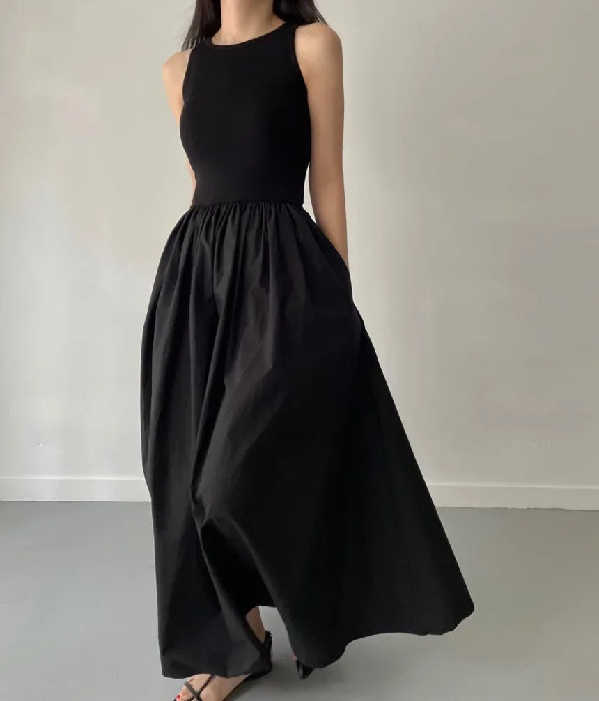 Elegant Black Summer Dress for Women Long Sleeveless High Waist Round Neck Feminine Fashion Style