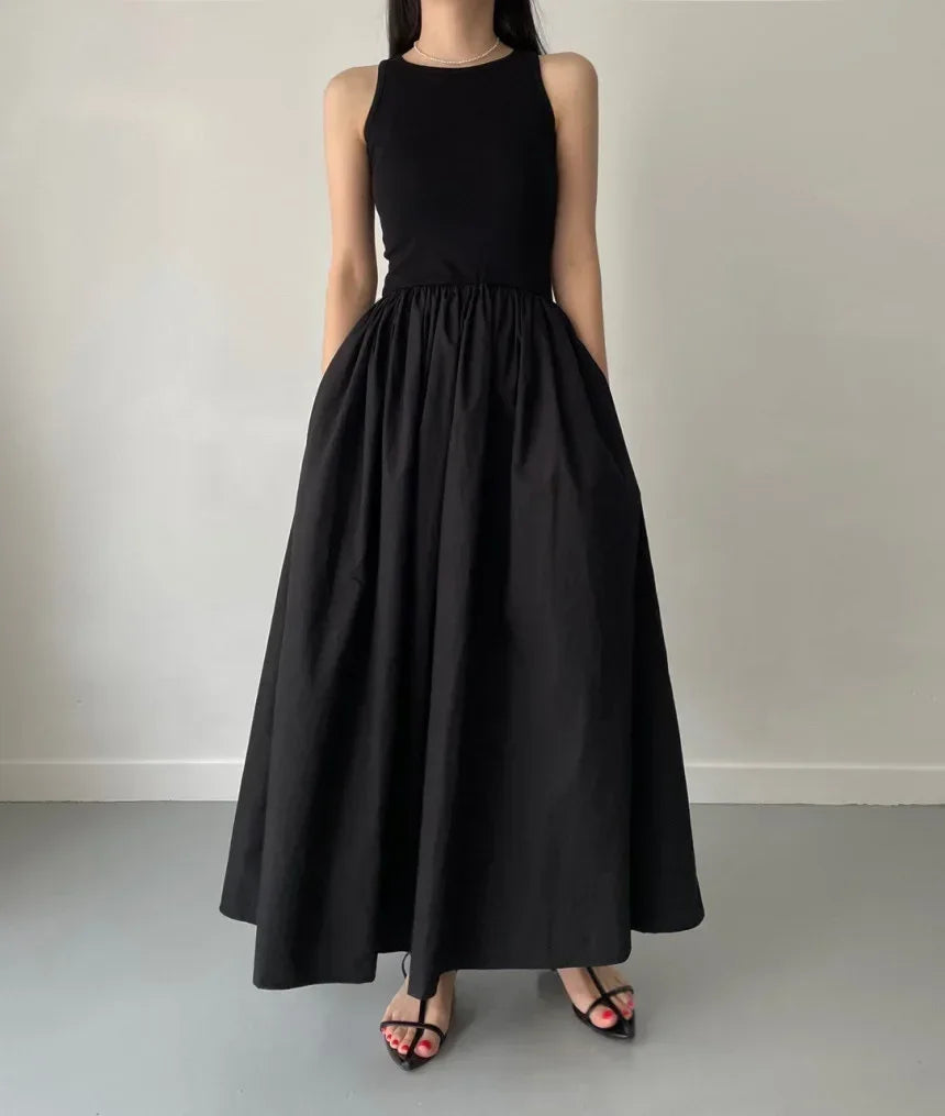 Elegant Black Summer Dress for Women Long Sleeveless High Waist Round Neck Feminine Fashion Style