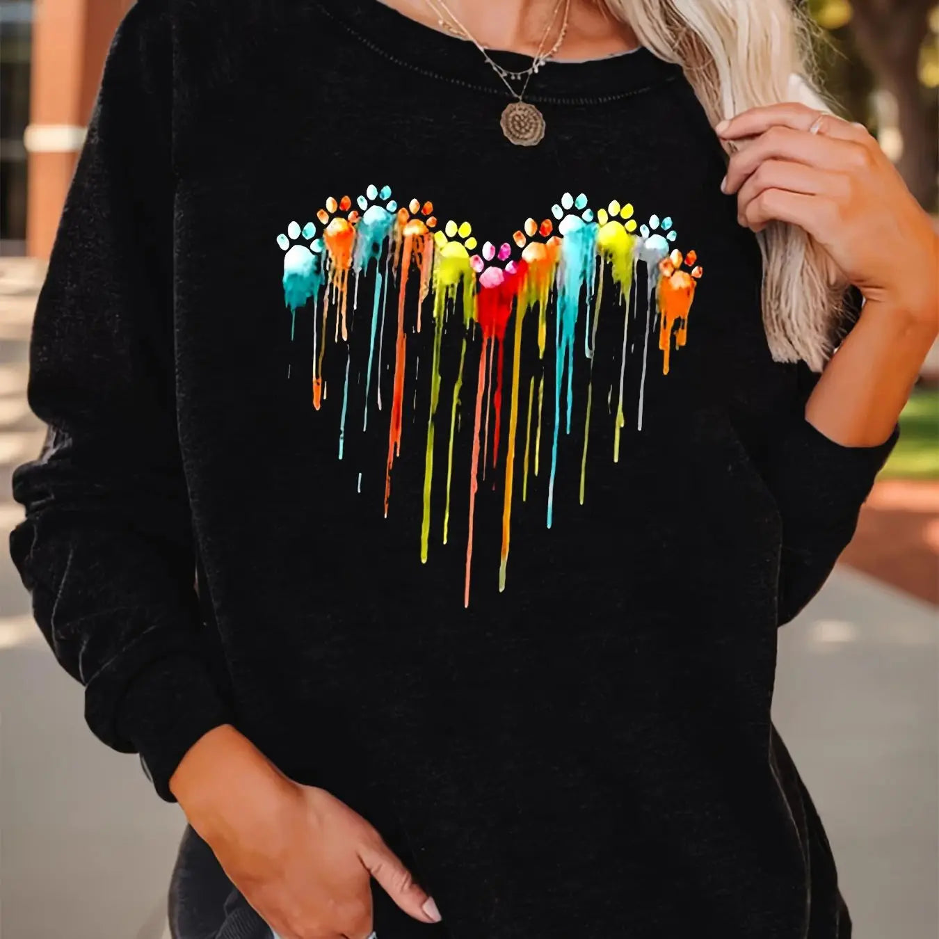 Heart Print Long Sleeve Sweatshirt for Women Black and White Dragonfly Base Top Casual Spring Autumn Tee