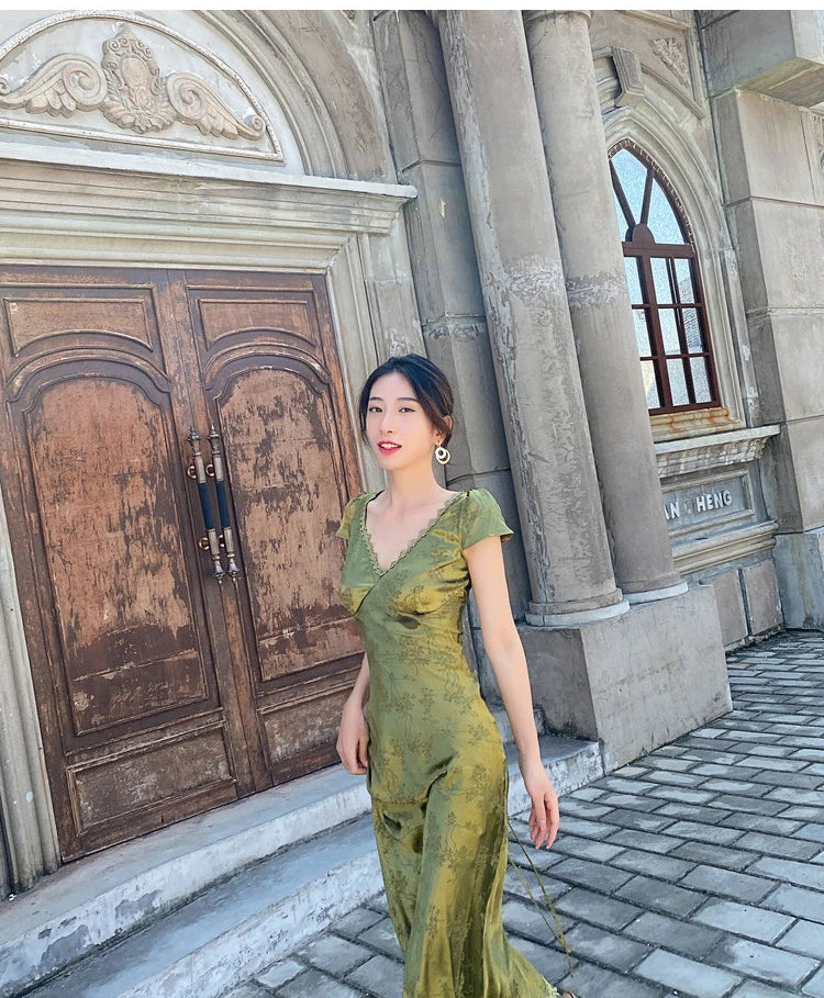 Elegant Turquoise Green Satin Jacquard Long Dress with V-Neck Backless Design for Evening Parties and Formal Events