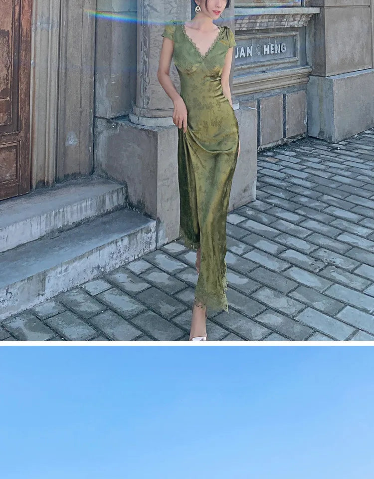 Elegant Turquoise Green Satin Jacquard Long Dress with V-Neck Backless Design for Evening Parties and Formal Events