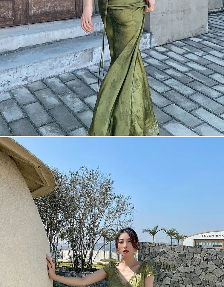 Elegant Turquoise Green Satin Jacquard Long Dress with V-Neck Backless Design for Evening Parties and Formal Events