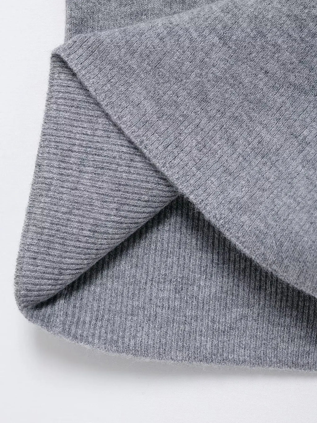 Women's College Style Diamond Check Belted Waist Sweater and Flat Midi Skirt Two-Piece Set