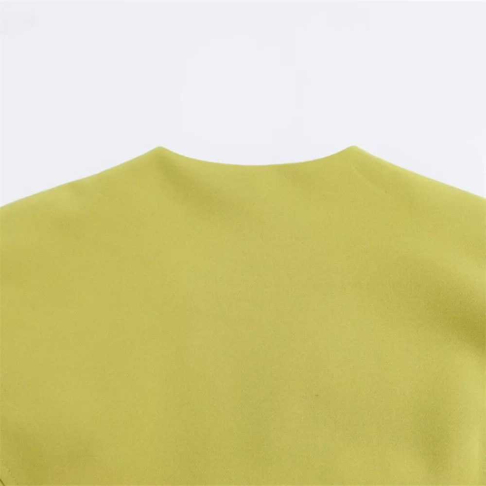 Chic Autumn Belted Suit Set with Elegant Niche Temperament Half Skirt for Stylish Layered Looks