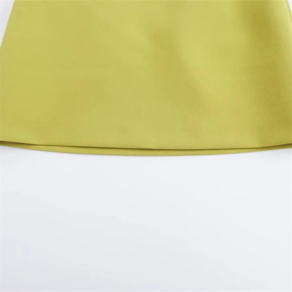 Chic Autumn Belted Suit Set with Elegant Niche Temperament Half Skirt for Stylish Layered Looks