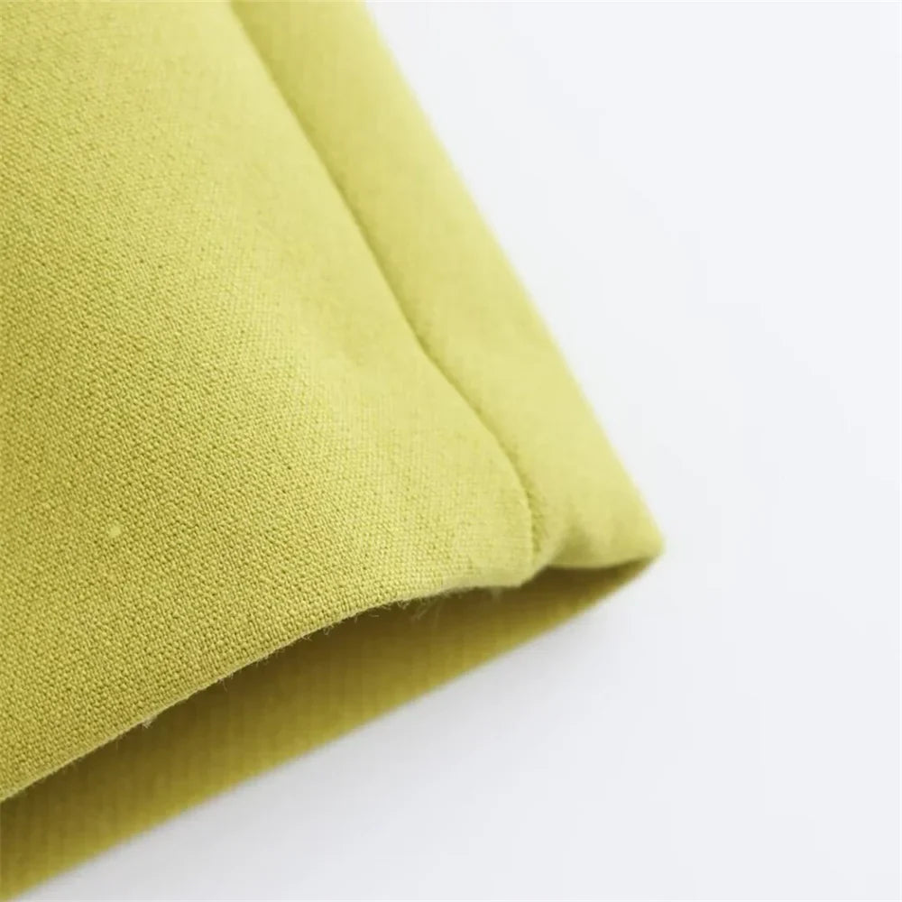 Chic Autumn Belted Suit Set with Elegant Niche Temperament Half Skirt for Stylish Layered Looks