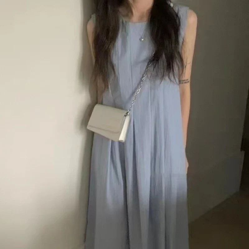 Summer Solid O-Neck Pleated Sleeveless Women's Tank Dress with Pockets and Loose A-Line Fit