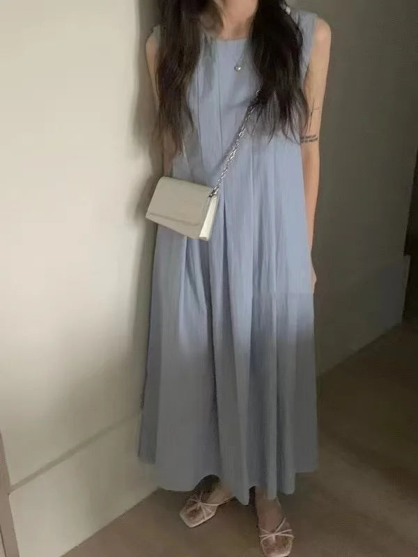 Summer Solid O-Neck Pleated Sleeveless Women's Tank Dress with Pockets and Loose A-Line Fit