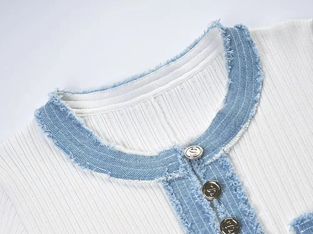 Elegant Contrasting Women Knit Maxi Dress with O-Neck Short Sleeves and Metal Button Details for Office and Casual Wear