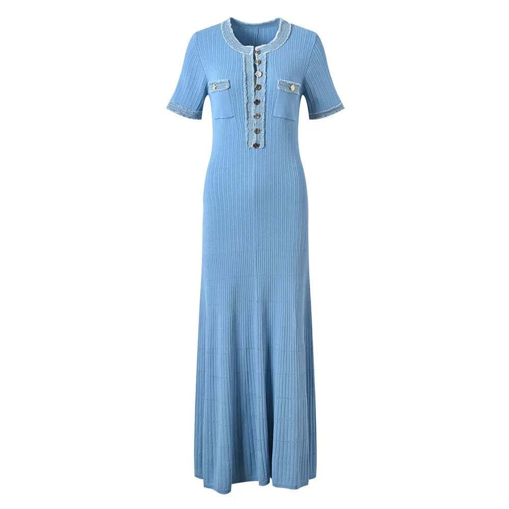 Elegant Contrasting Women Knit Maxi Dress with O-Neck Short Sleeves and Metal Button Details for Office and Casual Wear