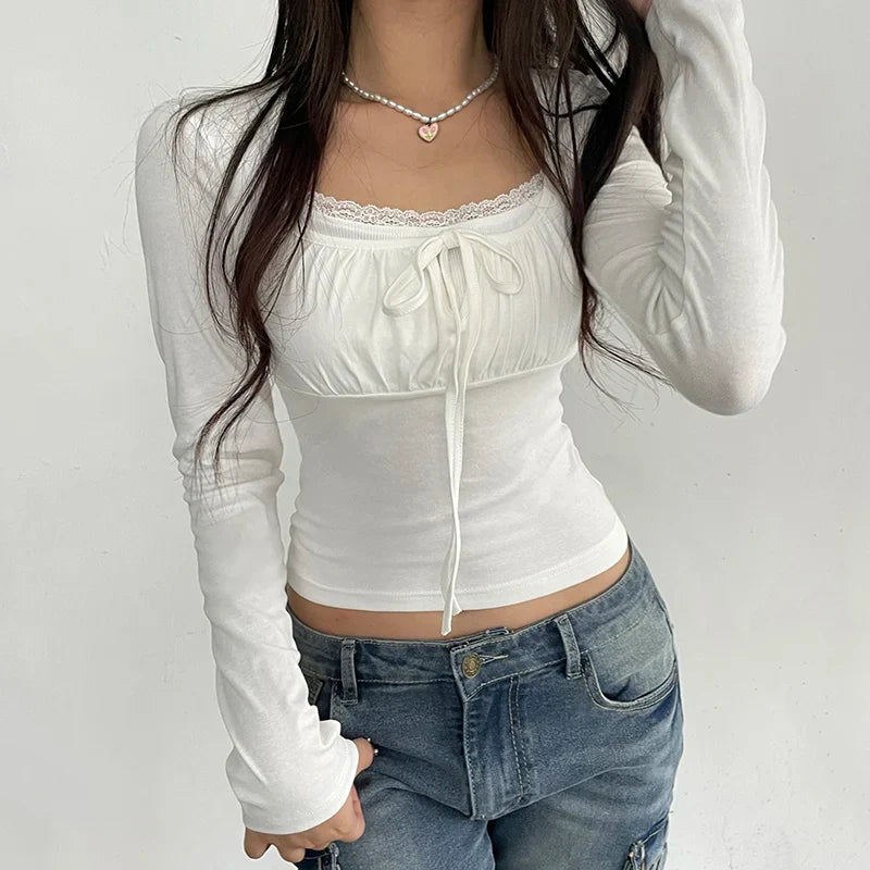 Lace Stitching Kawaii Long Sleeve T-Shirt for Women Slim Fit Casual Square Collar Basic Pullover Top for Spring and Autumn
