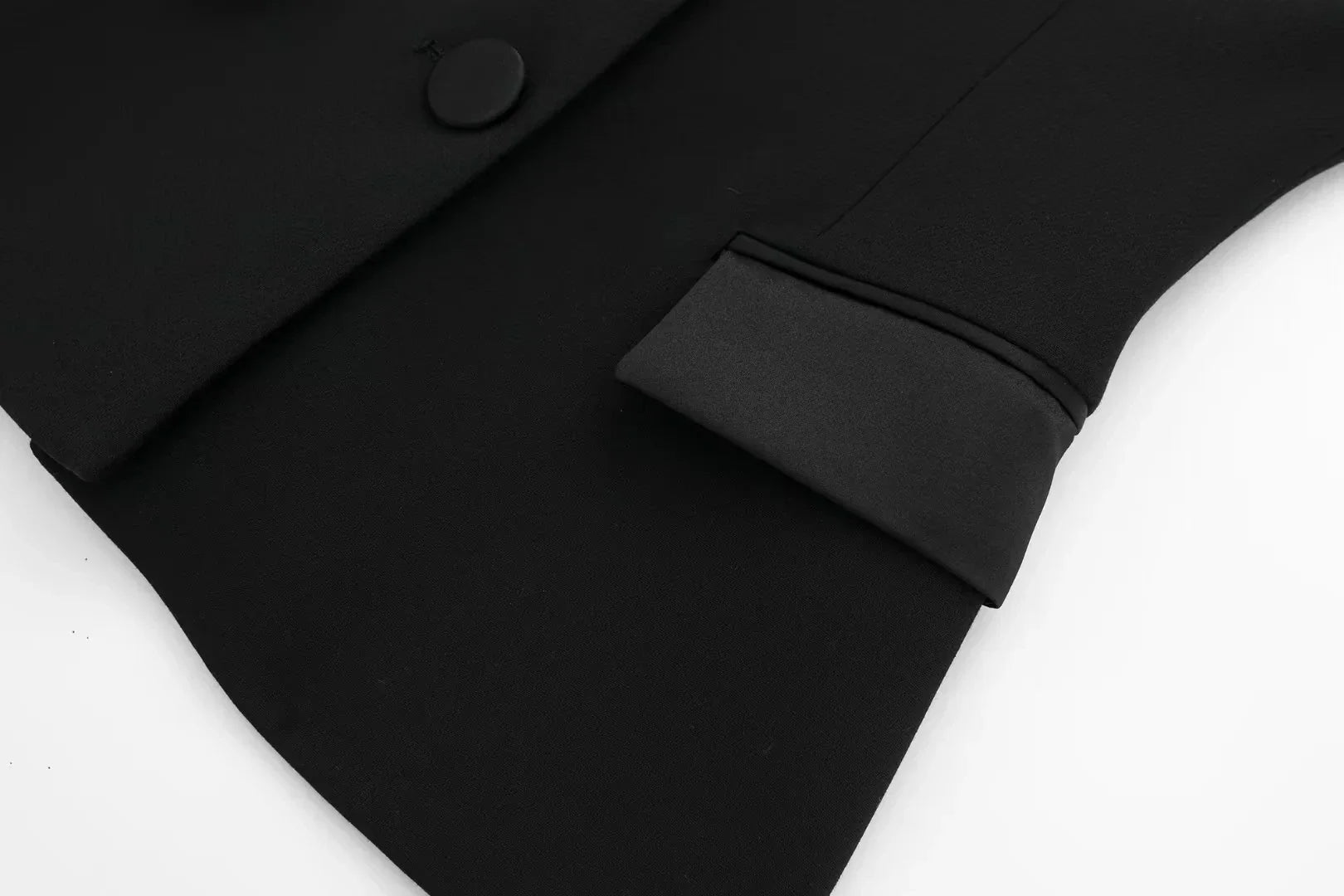 Casual Red Tube Top and Slim Slit Shorts Set for Women with Front Button Corset Detail Summer Office Lady Outfit