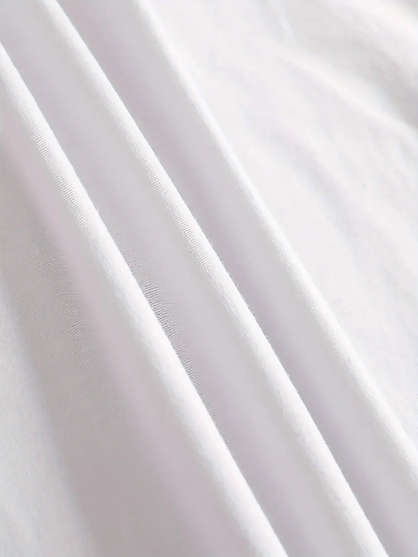 Cute Bear Print Short Sleeve T-Shirt for Women Soft Crew Neck Casual Top for Spring and Summer Everyday Wear