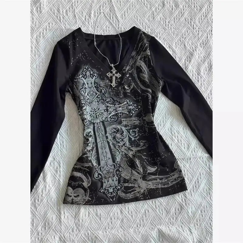 Vintage Gothic Black Punk Graphic T-shirt for Women Sexy V-neck Grunge Retro Y2k Aesthetic Harajuku Style Top