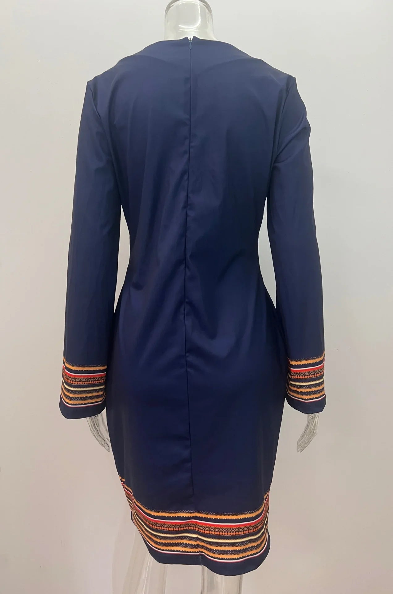 V-Neck and Round Neck Printed Dress with Elegant Fit and Flattering Silhouette for Stylish Summer Wear