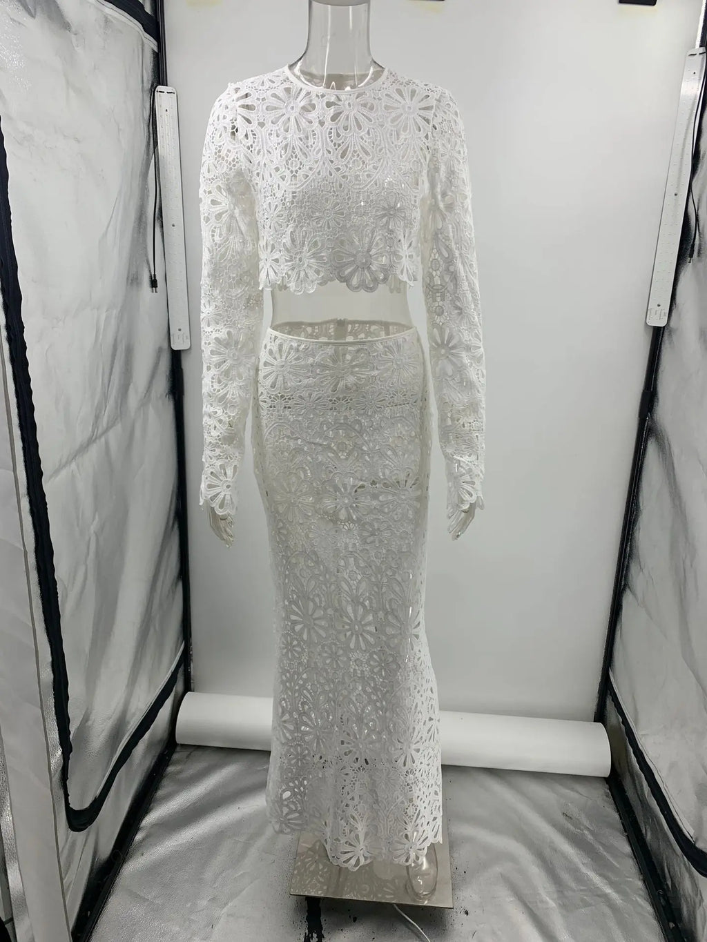 Sexy White Embroidered Two Piece Set Women Long Sleeve Hollow Out Crop Top and Flowing Skirt Summer Beach Holiday Outfit