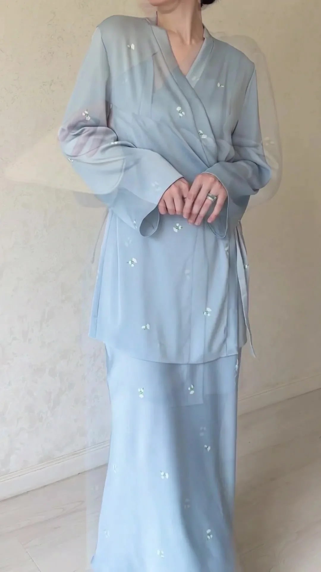 Satin Elegant Printed Blouse and Skirt Suit for Women V Neck Long Sleeve Two Piece Set Spring Workwear Ensemble