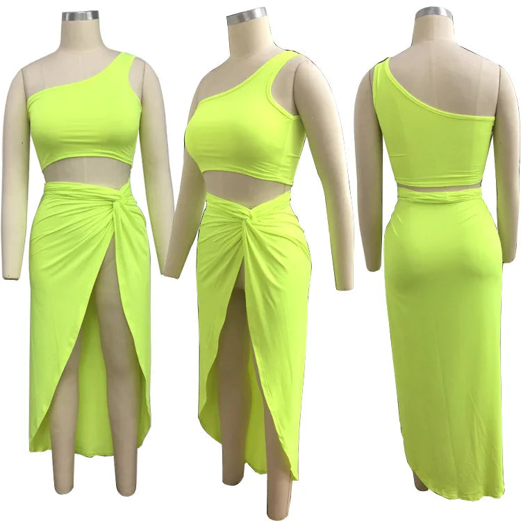 Sexy Summer Women Two Piece Set One Shoulder Sleeveless Crop Top with High Waist Side Slit Pleated Skirt Matching Streetwear Outfit