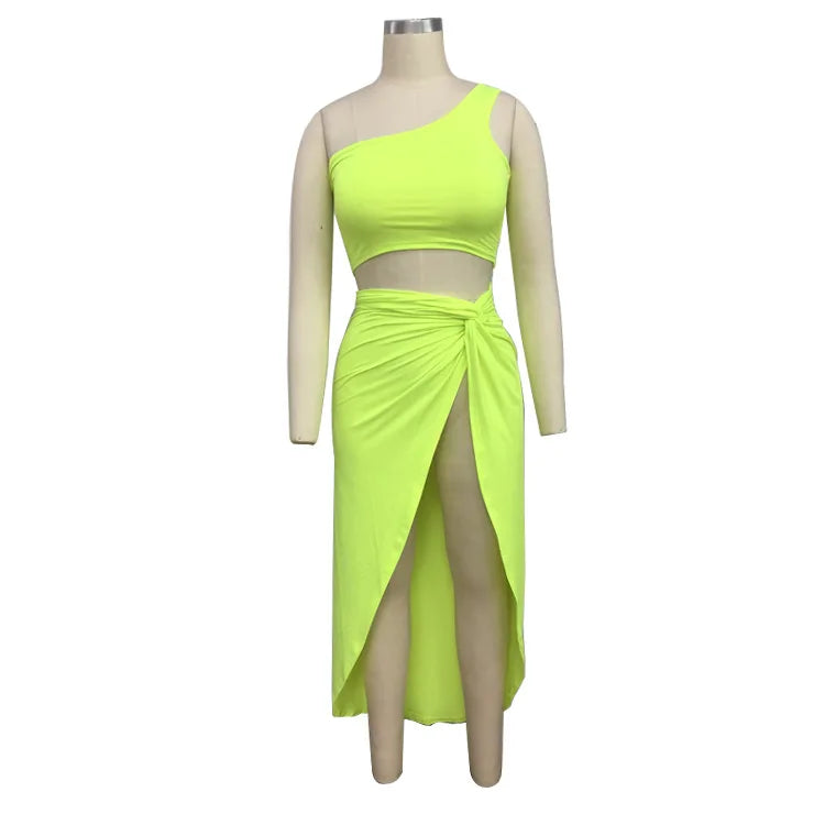Sexy Summer Women Two Piece Set One Shoulder Sleeveless Crop Top with High Waist Side Slit Pleated Skirt Matching Streetwear Outfit