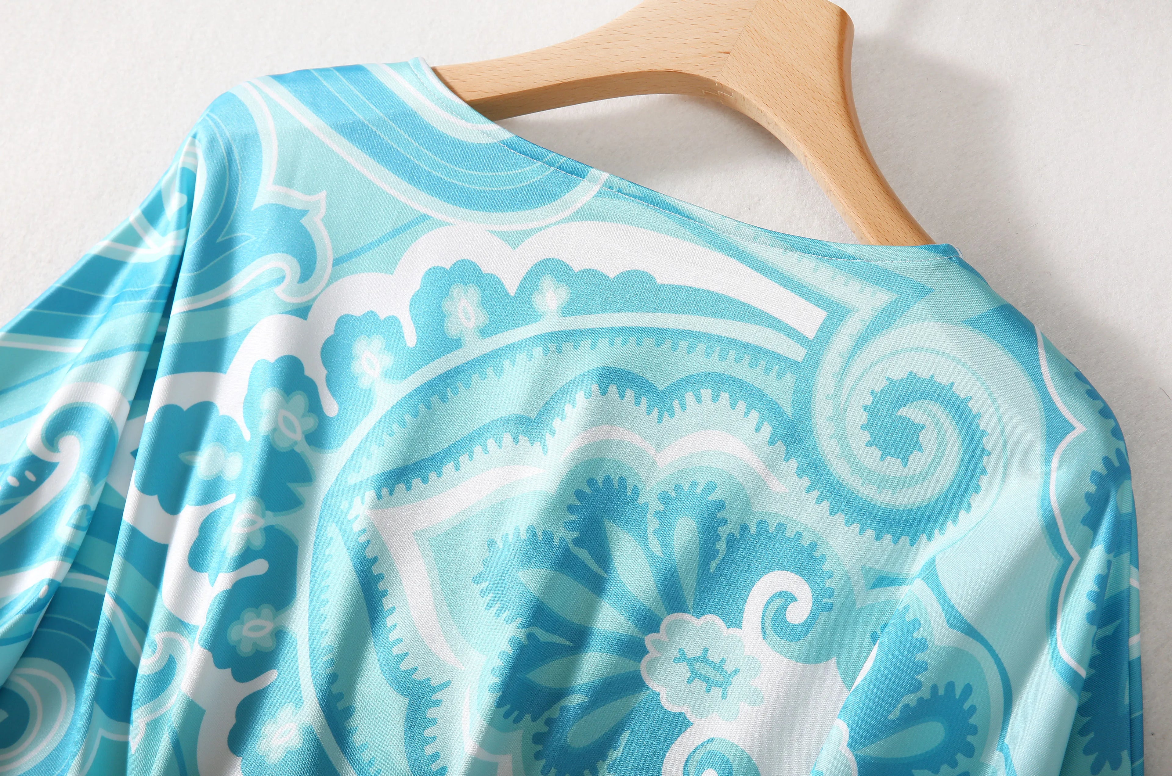 Bohemia Style Casual Dress with O-Neck Batwing Sleeves and Striped Printed Irregular Hem for Spring and Summer