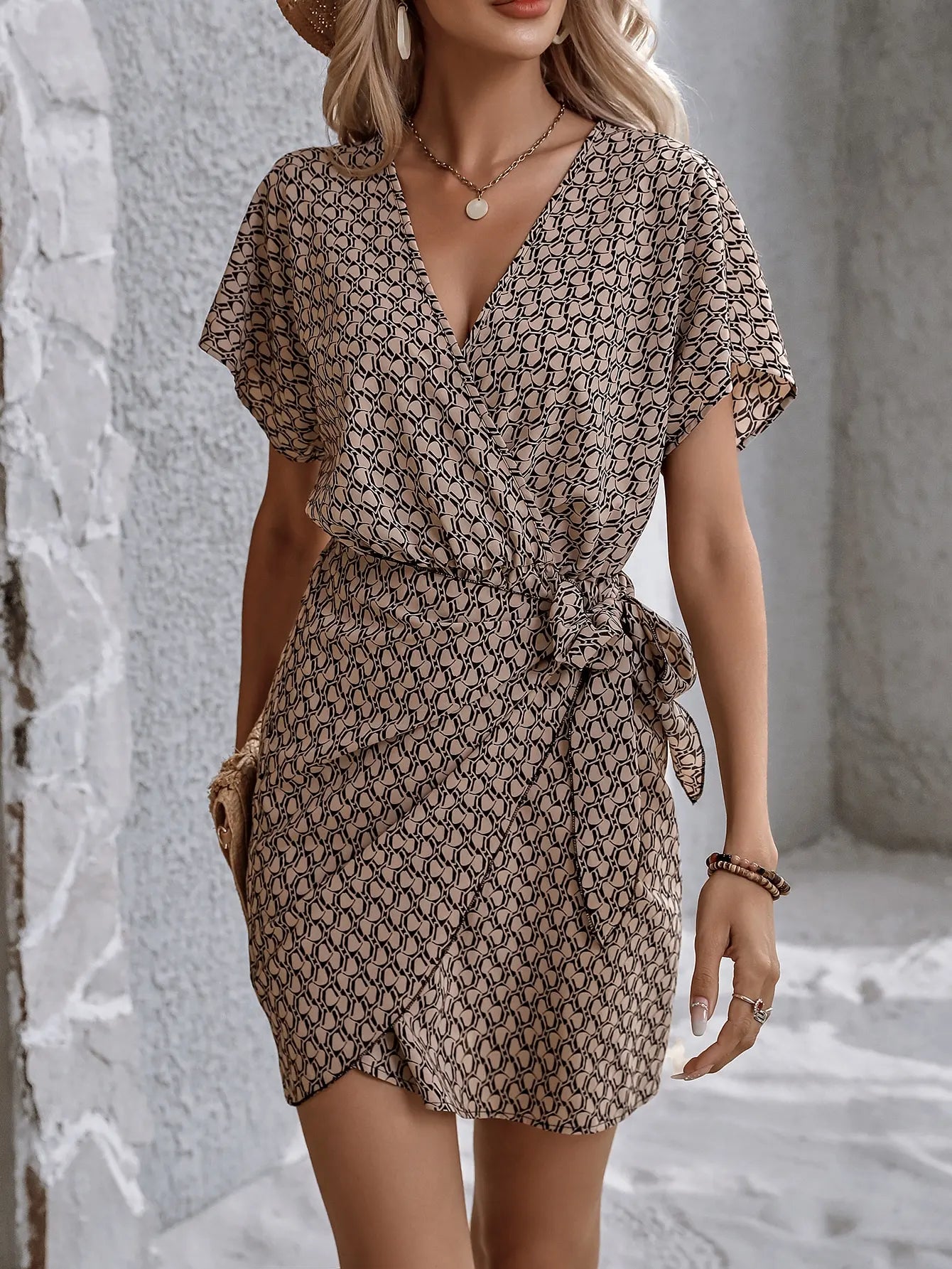 Elegant Geometric Pattern Tie-Bown V-Neck Dress for Women