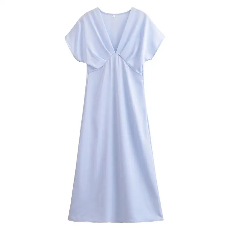 Elegant Summer Women's Dress with V-Neck Long Flowing Silhouette Comfortable Chic Fashionable Outfit for Young Women