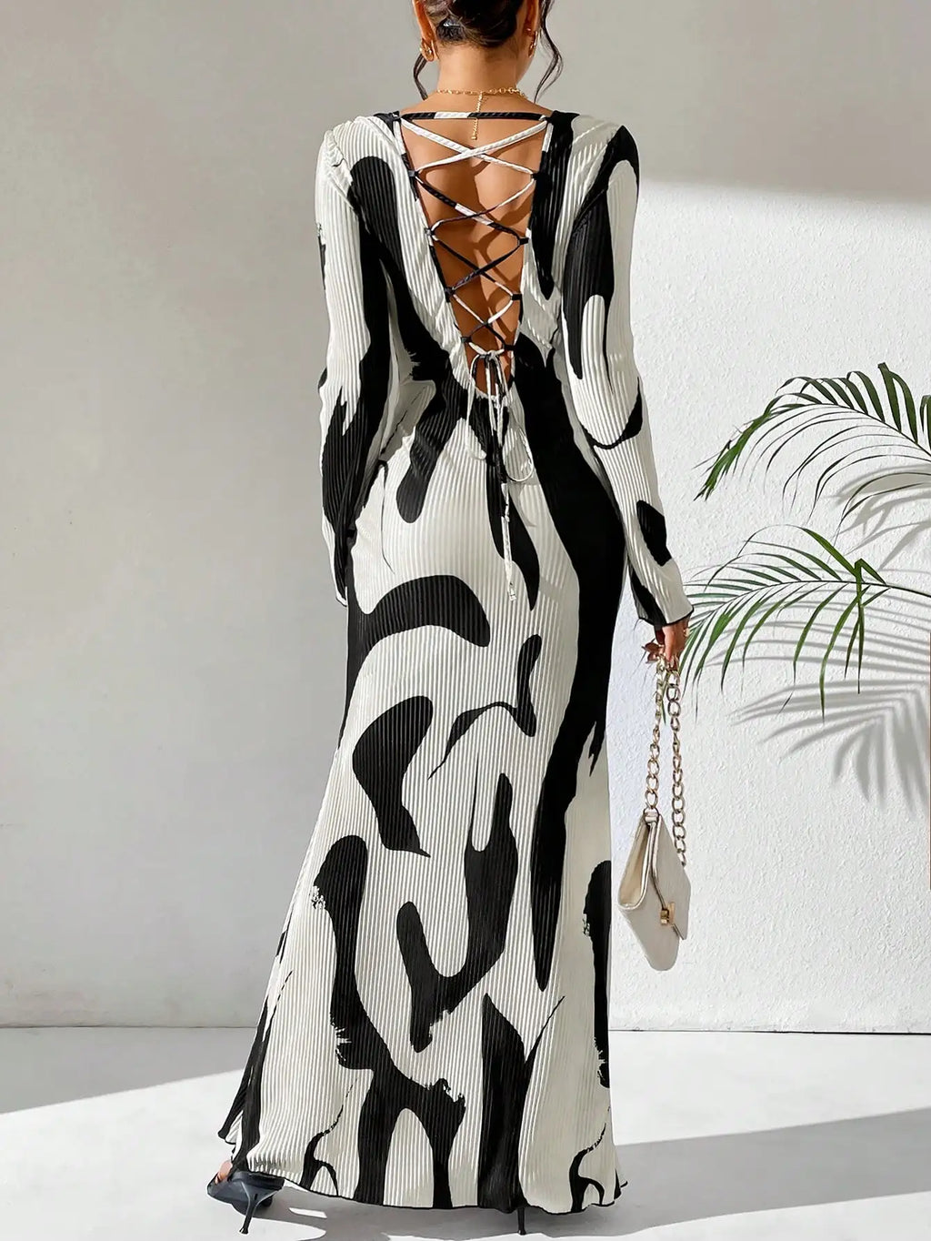 Long Sleeve Crew Neck Open Back Tie Up Maxi Bodycon Dress for Women Elegant Evening Wear