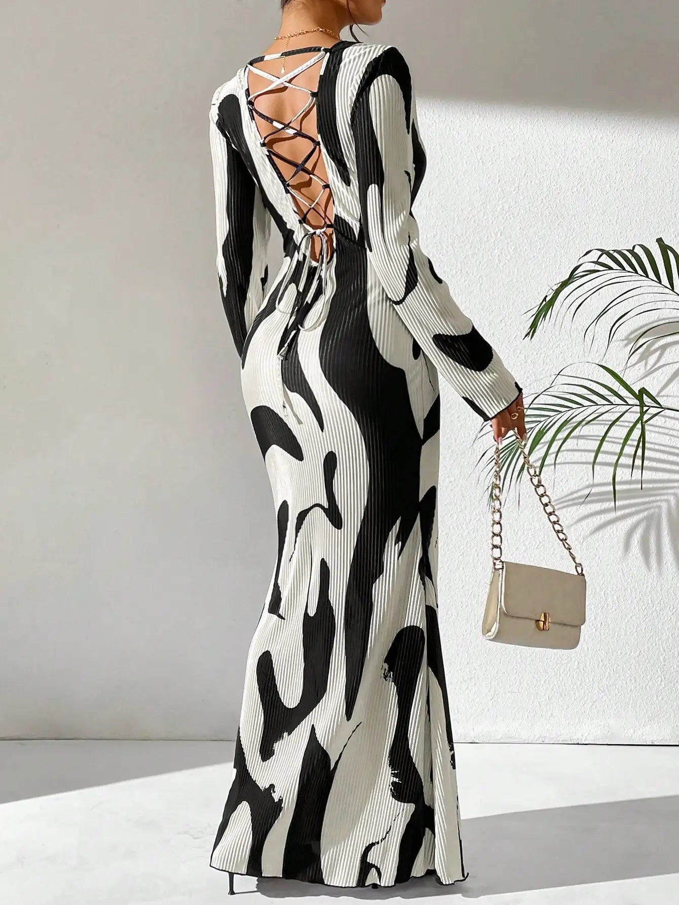 Long Sleeve Crew Neck Open Back Tie Up Maxi Bodycon Dress for Women Elegant Evening Wear