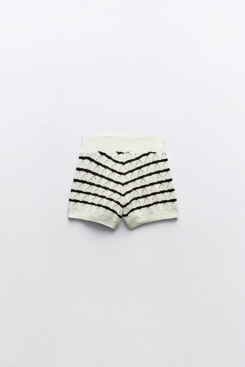 Women's Knit Striped Shirt and High-Waisted Elastic Mini Shorts Set Slim Fit Casual Round Neck Top Chic Two-Piece Summer Outfit