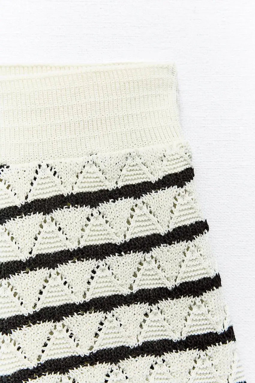 Women's Knit Striped Shirt and High-Waisted Elastic Mini Shorts Set Slim Fit Casual Round Neck Top Chic Two-Piece Summer Outfit