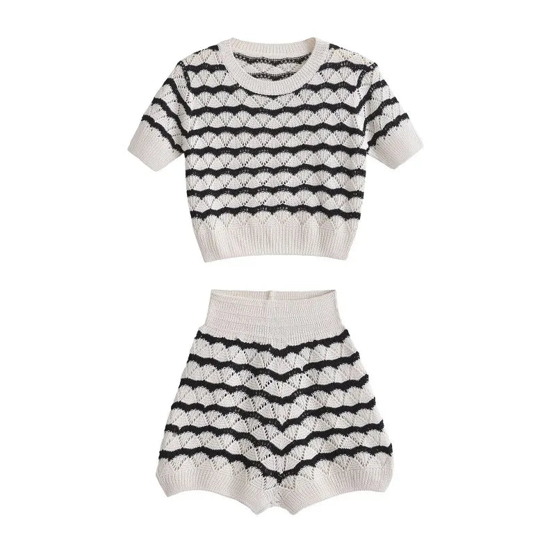 Women's Knit Striped Shirt and High-Waisted Elastic Mini Shorts Set Slim Fit Casual Round Neck Top Chic Two-Piece Summer Outfit