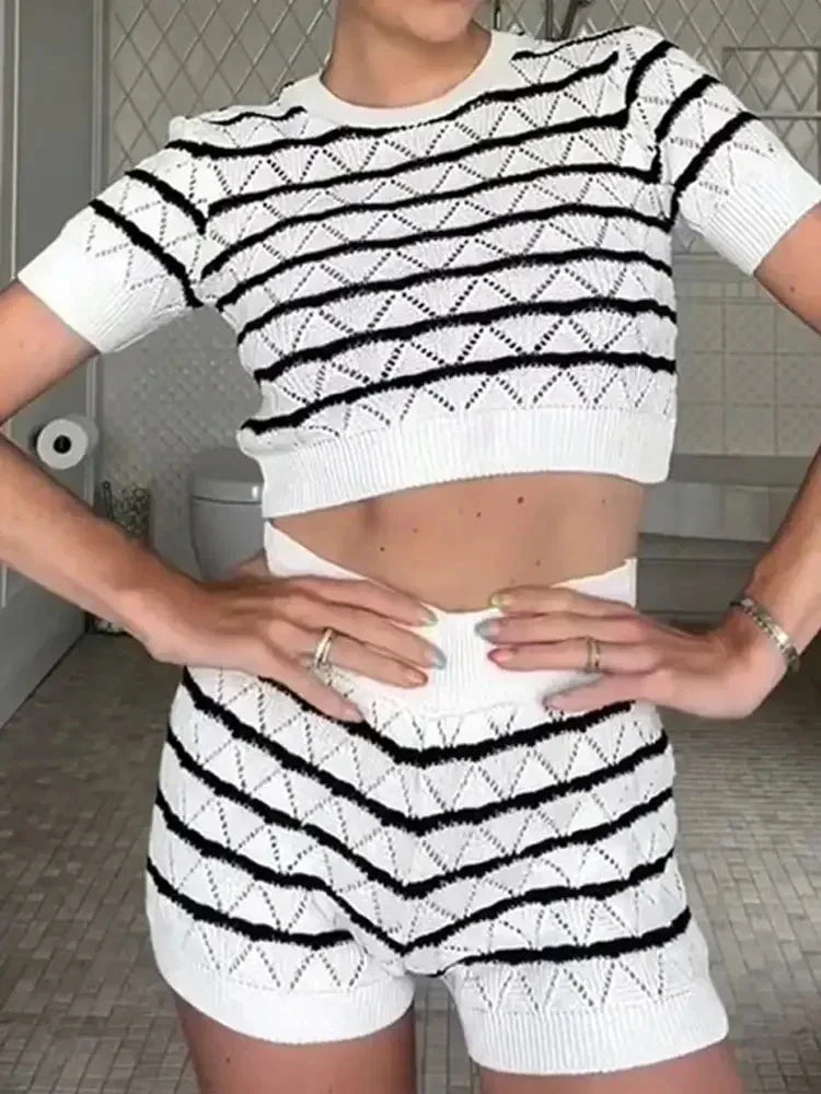 Women's Knit Striped Shirt and High-Waisted Elastic Mini Shorts Set Slim Fit Casual Round Neck Top Chic Two-Piece Summer Outfit