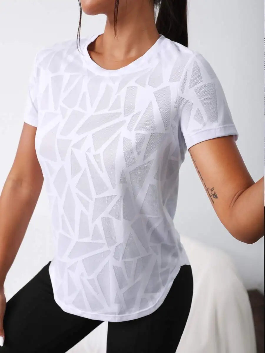 Womens Chic Geometric Print T-Shirt Lightweight Crew Neck Short Sleeve Top with Flattering Curved Hem Casual Stylish Tee for Spring