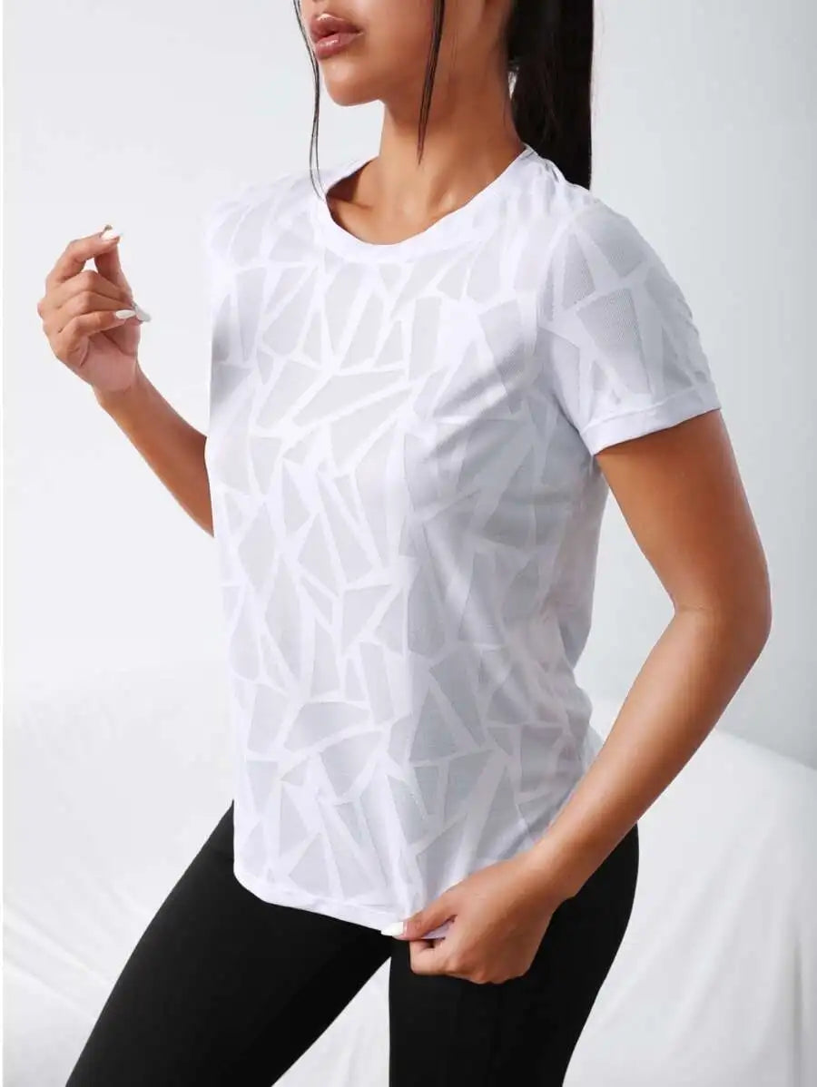 Womens Chic Geometric Print T-Shirt Lightweight Crew Neck Short Sleeve Top with Flattering Curved Hem Casual Stylish Tee for Spring