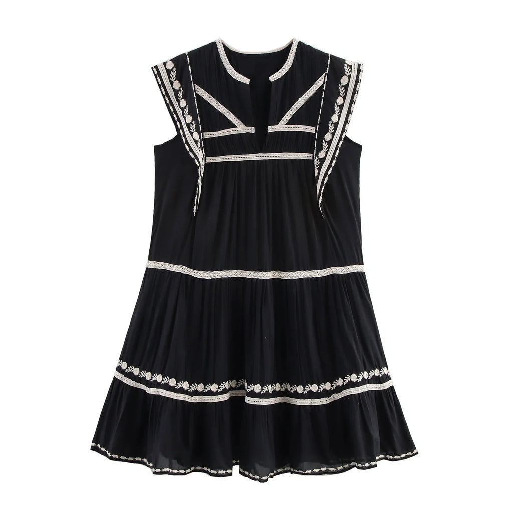 Women's Retro Casual Shirt with Contrasting Color Embroidery Elegant Spring Dress with Slim Fit and Timeless Temperament