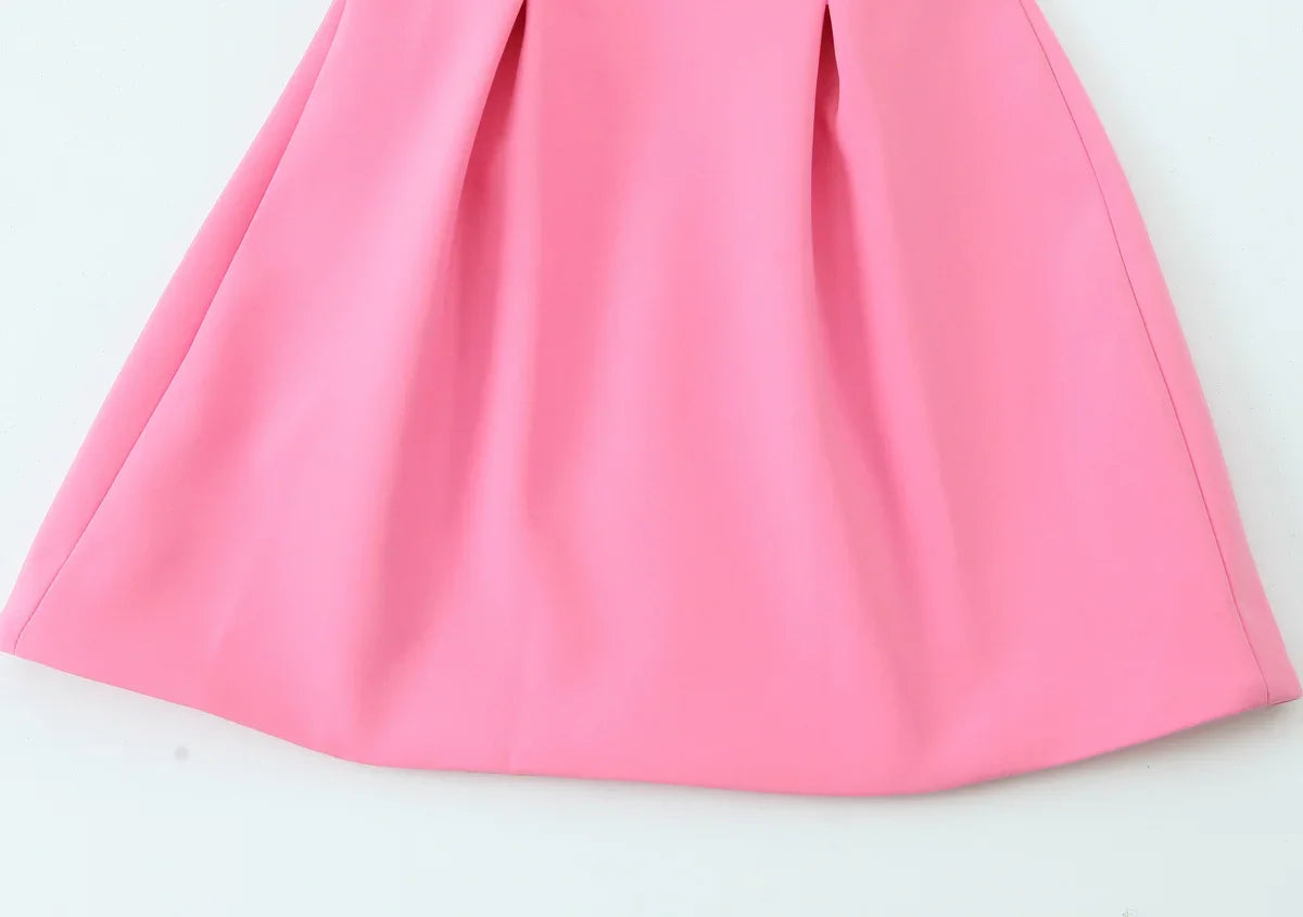 Elegant Ladies Pink Spaghetti Strap Dress with Slim Fit and A-Line Silhouette for Summer Parties and Casual Wear