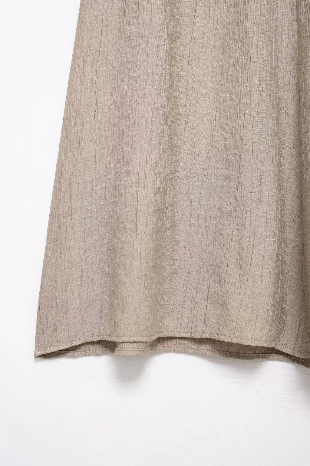 Women's Brown V-Neck Sleeveless Lace-Up Cardigan Slim Vest and A-Line Casual Loose Skirt Two-Piece Set for Summer Holiday