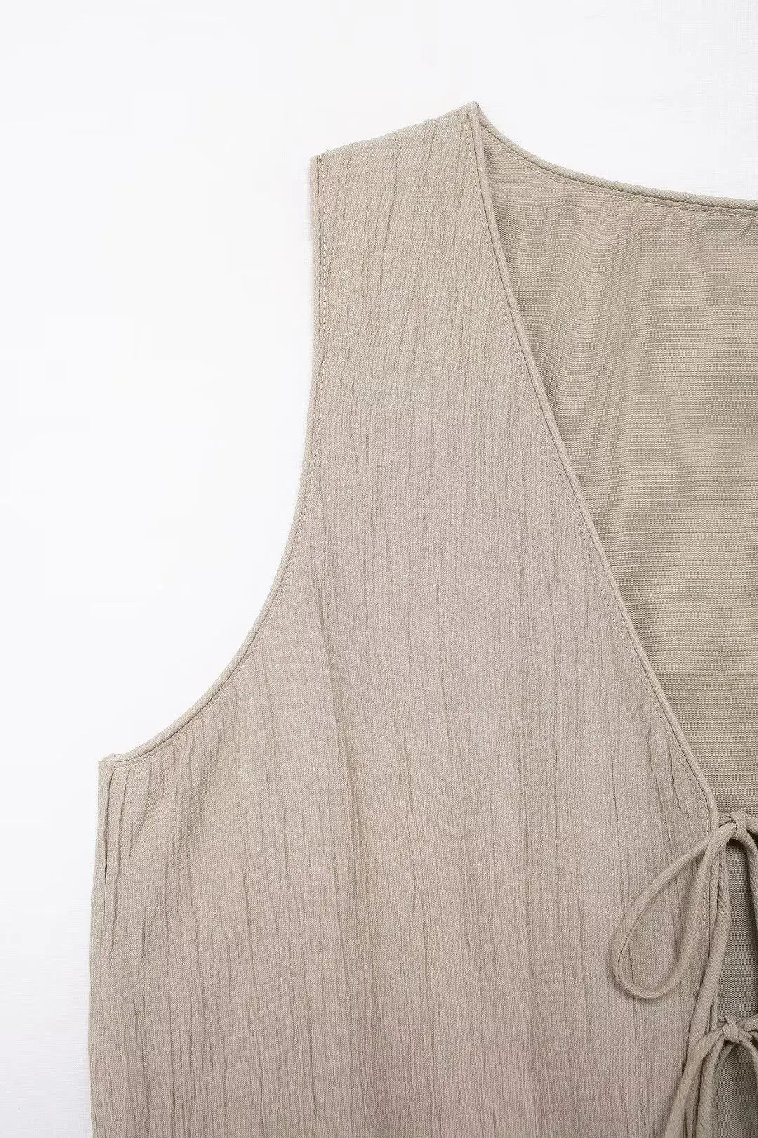 Women's Brown V-Neck Sleeveless Lace-Up Cardigan Slim Vest and A-Line Casual Loose Skirt Two-Piece Set for Summer Holiday