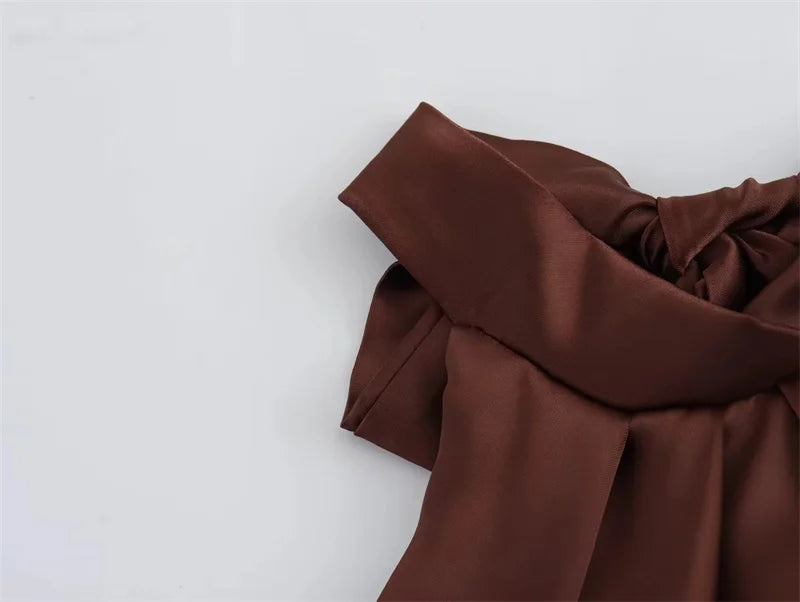 Elegant Satin Halter Dress for Women Off Shoulder Backless Long Sleeveless Evening Party Gown