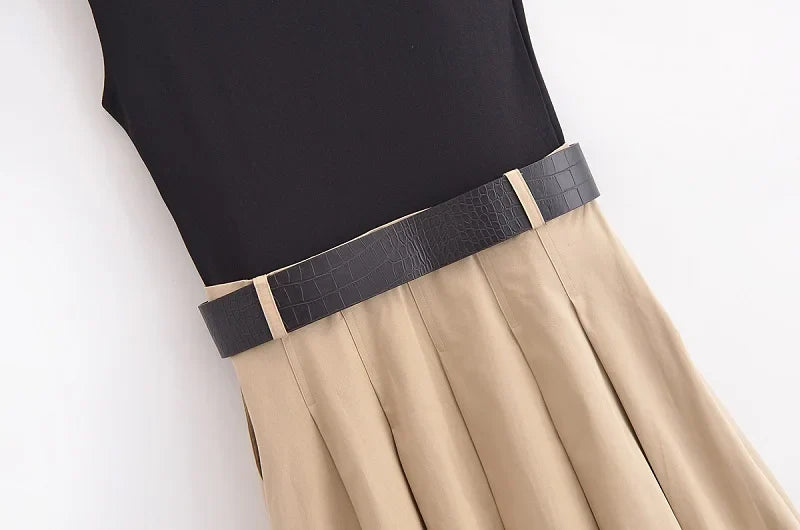 Elegant Woman's Pleated Midi Dress with Belt and Sleeveless Design for Summer and Party Wear