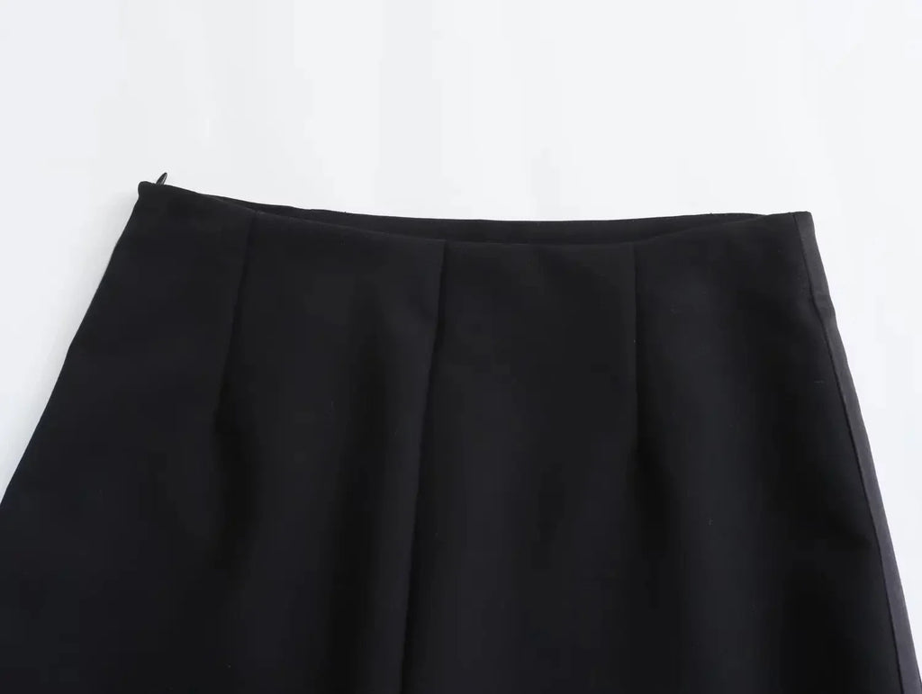 Elegant Two-Piece Women's Outfit Featuring Unique Tight Bra Shorts and Slim High Waist Skirt with Stylish Flip Spliced Tube Corset Top