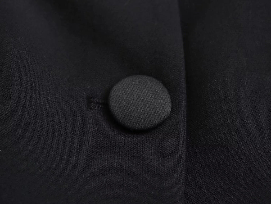 Elegant Two-Piece Women's Outfit Featuring Unique Tight Bra Shorts and Slim High Waist Skirt with Stylish Flip Spliced Tube Corset Top